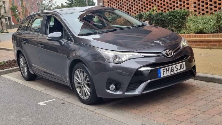 image for 🚗 2018 Toyota Avensis Business Edition – Grey | 2.0 Diesel | ULEZ Compliant | 112K Miles ✅