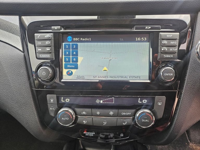 2015 Nissan X-Trail 1.6 dCi Tekna SUV 5dr Diesel Manual Euro 5 (s/s) (130 ps) ESTATE Diesel Manual