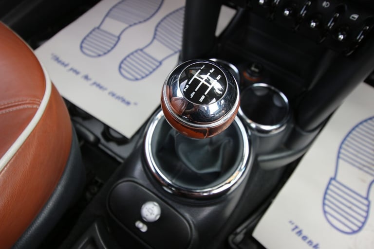 2008 MINI Convertible 1.6 Cooper Sidewalk 2dr CONVERTIBLE Petrol Manual