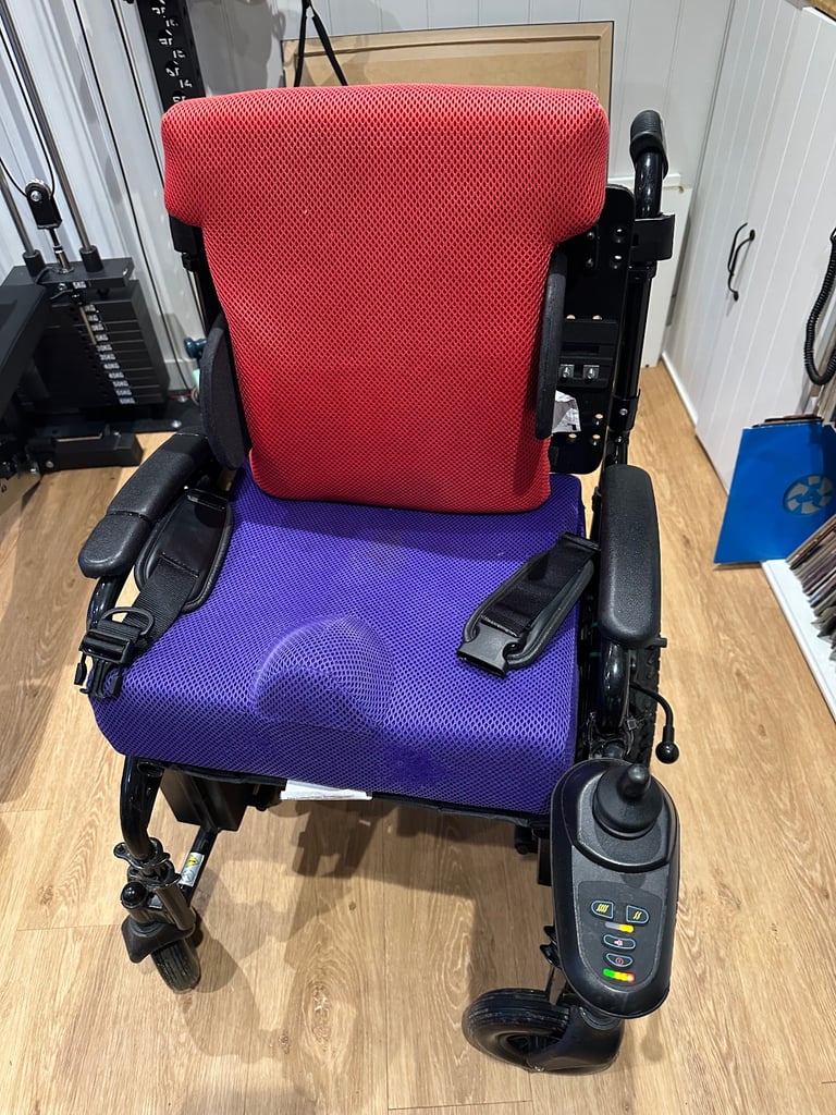 Childs collapsable power chair 