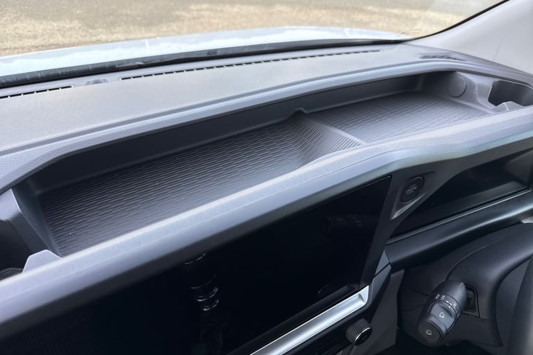 2025 Volkswagen Transporter 2.0 TDI 110 Commerce Plus Van Van DIESEL Manual