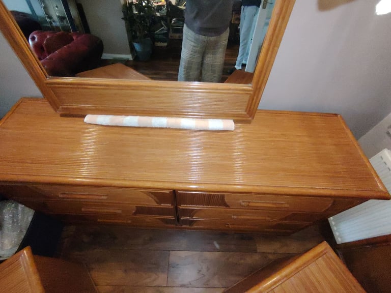 1970s Italian bedroom furniture set