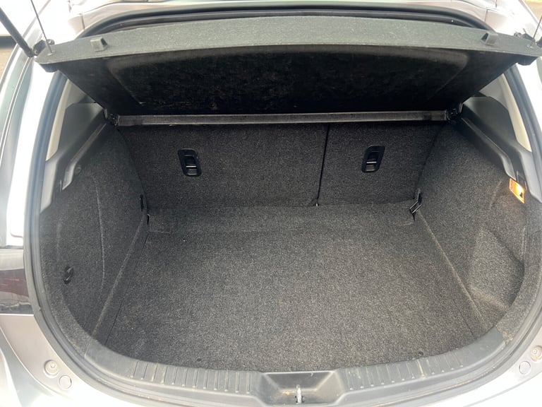 2011 Mazda Mazda3 1.6 S 5dr HATCHBACK Petrol Manual