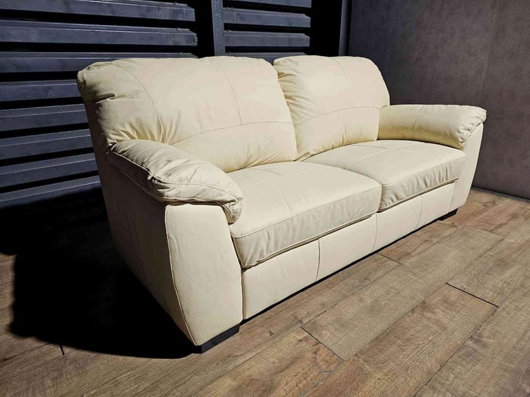 Unused Real Leather 3 Seater Sofa - Ivory. 
