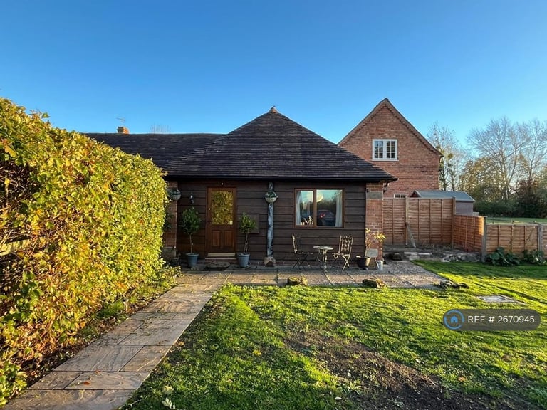 2 bedroom house in Stockwood Lane, Little Inkberrow, Worcester, WR7 (2 bed) (#2670945)
