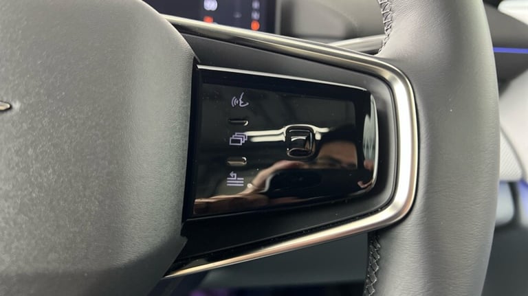 2025 Polestar Polestar 4 Polestar 4 Long range Single motor -Pilot-Plus-Privacy Glass Estate Elec...
