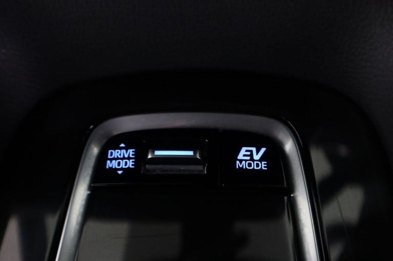 2021 Toyota Corolla 1.8 VVT-h Icon Tech Touring Sports CVT Euro 6 (s/s) 5dr Estate PETROL/ELECTRI...