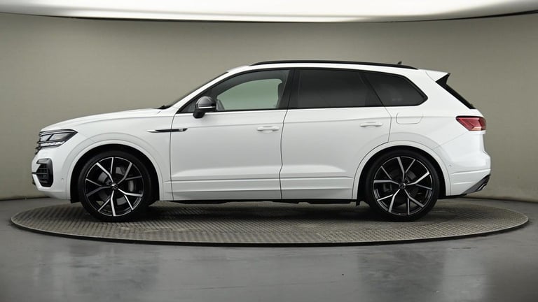 2023 Volkswagen Touareg 3.0 V6 TSI eHybrid 14.3kWh R Tiptronic 4Motion Euro 6 (s/s) 5dr SUV Petro...