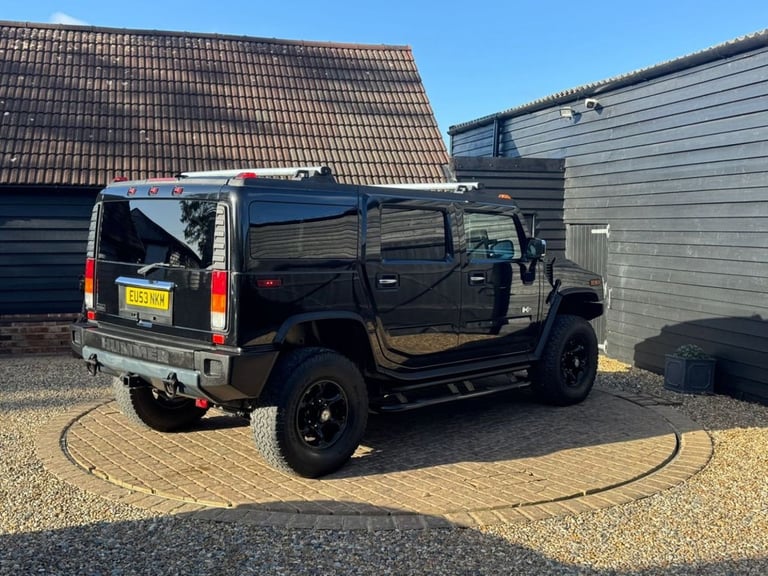 2003 Hummer H2 Hummer H2 6.0  Saloon PETROL Automatic