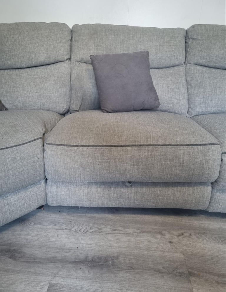 Right Hand Facing Corner Sofa