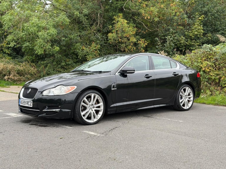 2010 Jaguar XF 3.0d S V6 Premium Luxury Auto Euro 5 4dr SALOON Diesel Automatic
