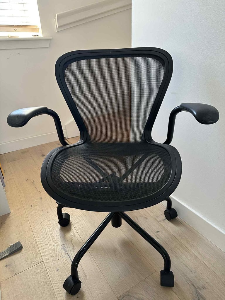 image for Magis Annett Mesh Home Office Chair RRP £450