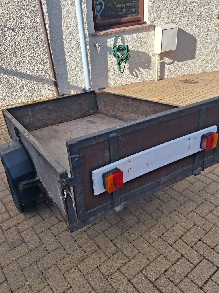 Trailer