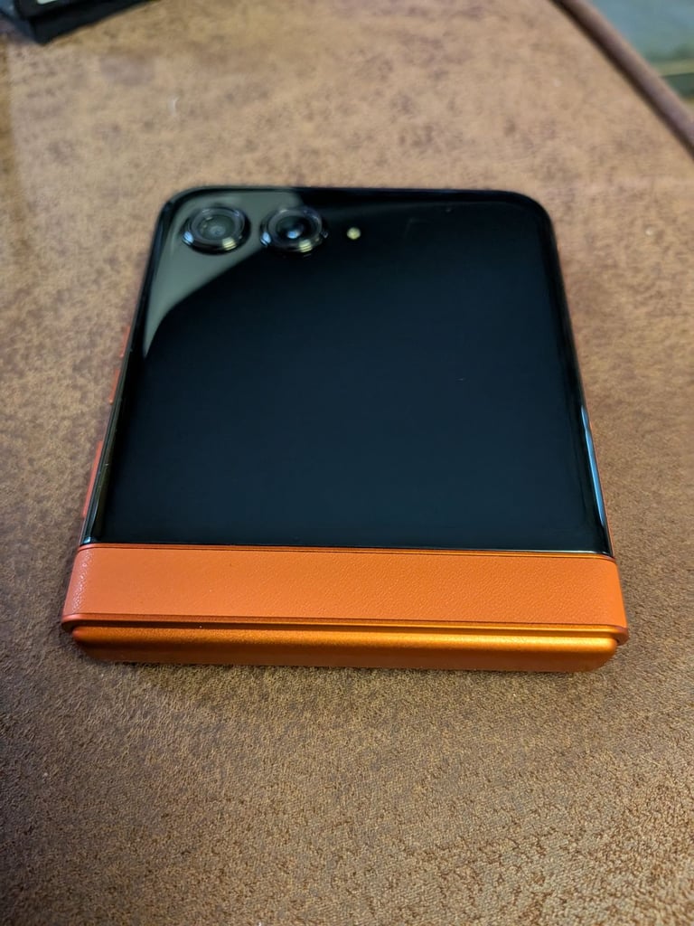 Motorola RAZR 50 orange mint condition in box 