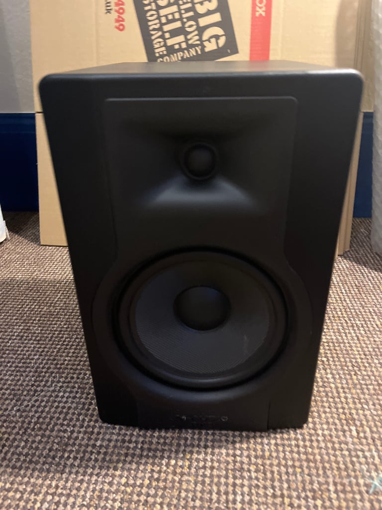 image for M-Audio BX8 