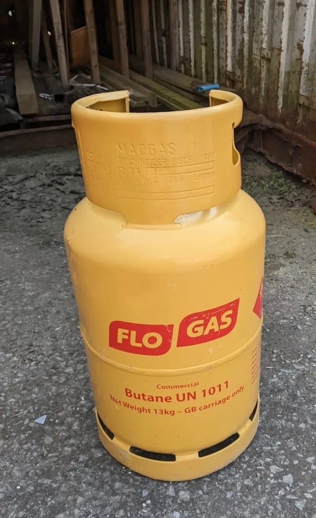 image for Flo Gas Butane 13kg Full Bottle Not Calor 13 kg