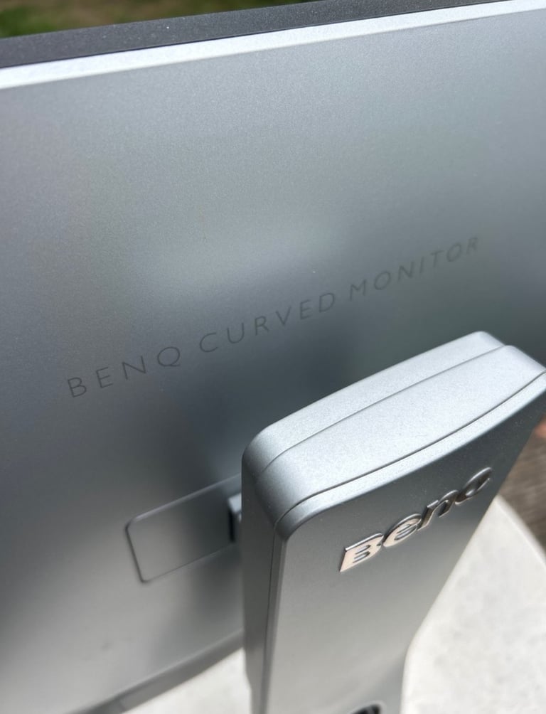 BenQ EX3501R 35” ultra wide 21:9 UWQHD curved monitor