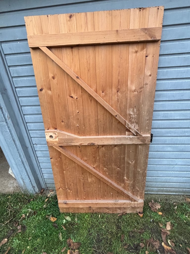 Shed door, side gate 1745mm high, 883mm wide, 45mm thick 