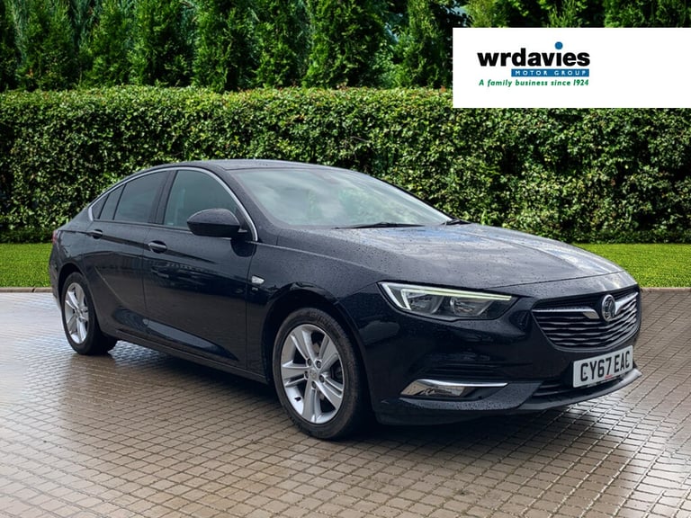 image for 2017 Vauxhall Insignia 1.6 Turbo D ecoTec [136] SRi Nav 5dr Hatchback Diesel Manual