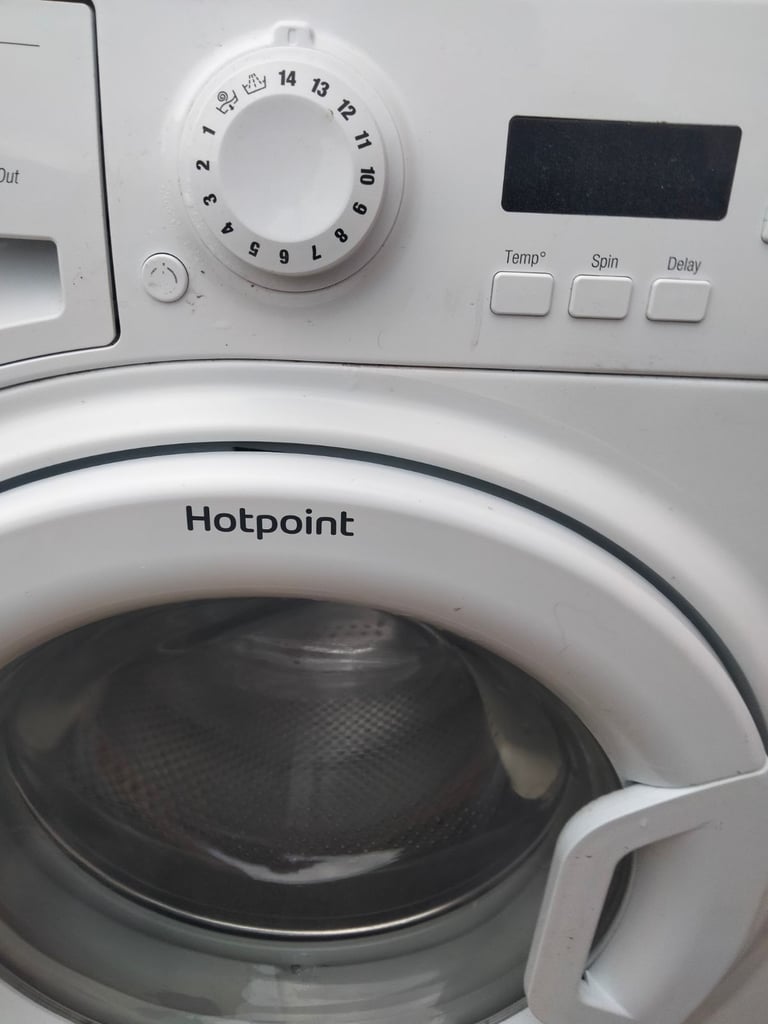 HOTPOINT WASHING MACHINE 9KG