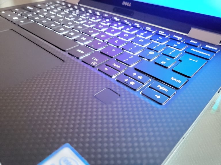 ❤️ Dell XPS 13 9365 2-in-1 Convertible 360 13.3” Touchscreen i7-8500 8GB RAM 256GB SSD Laptop Tablet