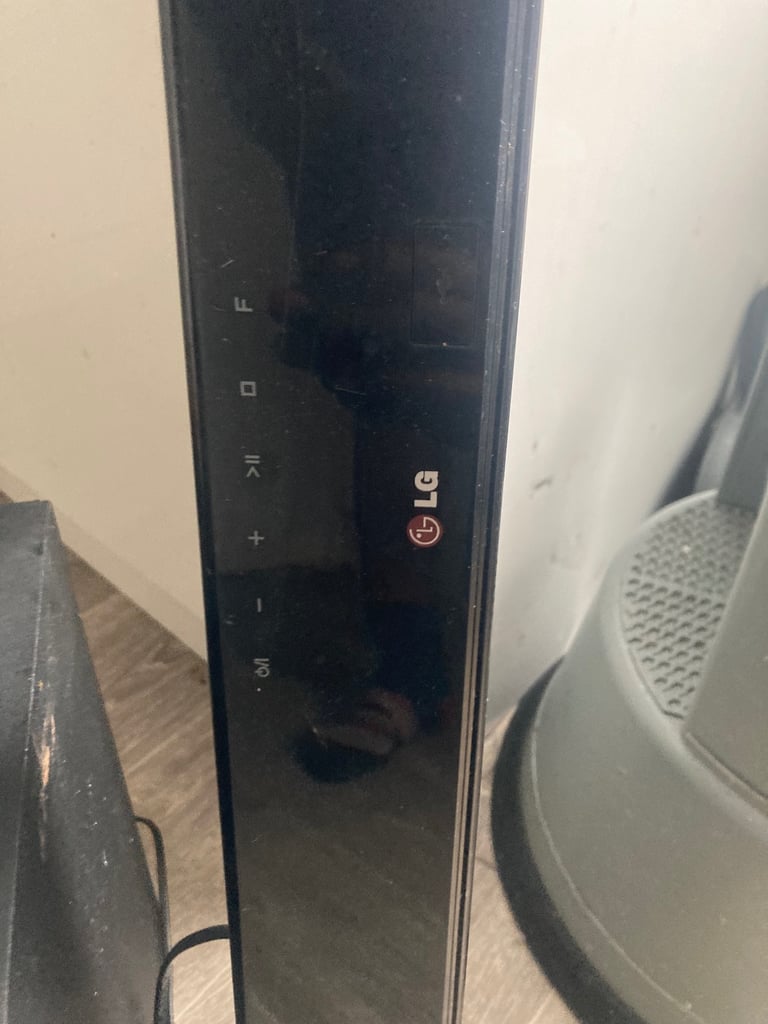 image for Bluetooth soundbar & sub box 