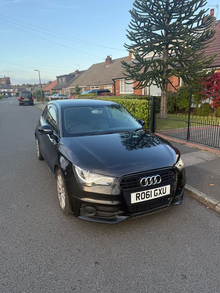 Audi, A1, Hatchback, 2011, Manual, 1598 (cc), 3 doors