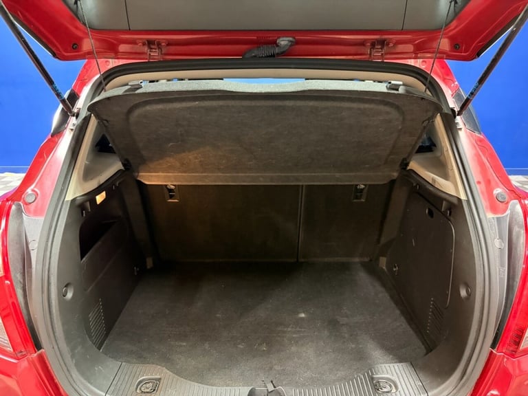 2017 Vauxhall Mokka X 1.4T Active 5dr HATCHBACK PETROL Manual