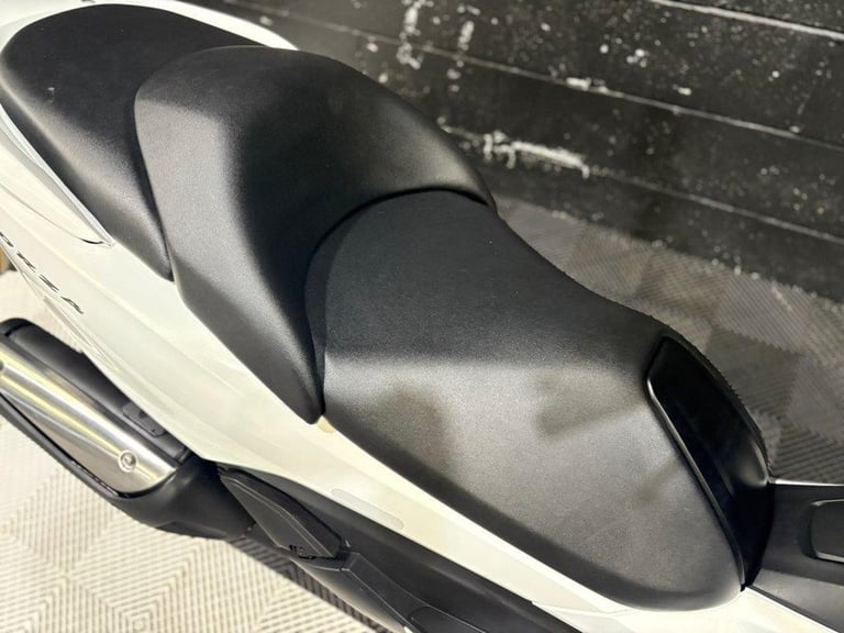 2016 66 HONDA FORZA 300 FINANCE SPECIALISTS APPLY NOW