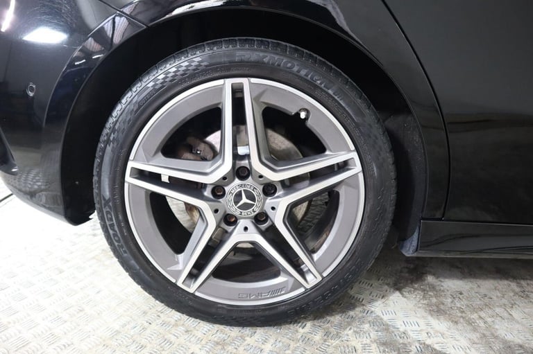 2019 Mercedes-Benz A-Class 1.3 A200 AMG Line (Executive) 7G-DCT Euro 6 (s/s) 5dr Hatchback Petrol...
