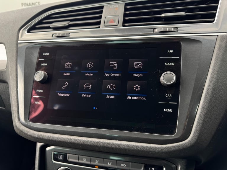 2017 Volkswagen Tiguan 2.0 TDI SE Euro 6 (s/s) 5dr ESTATE Diesel Manual