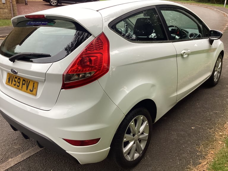2009 Ford Fiesta 1.25 Zetec 3dr [82] HATCHBACK Petrol Manual