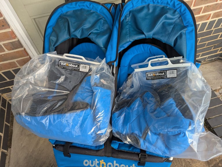 Out n About Nipper Double V4 All Terrain Pushchair Buggy plus extras