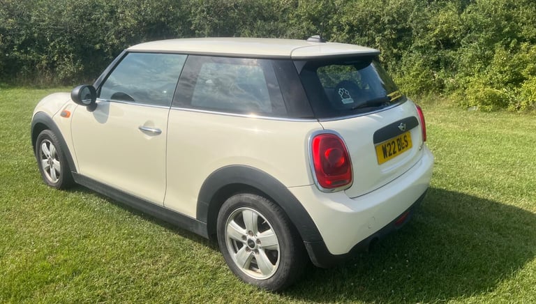 MINI HATCH 1.2 One 3-Door Hatch White Manual Petrol 2015