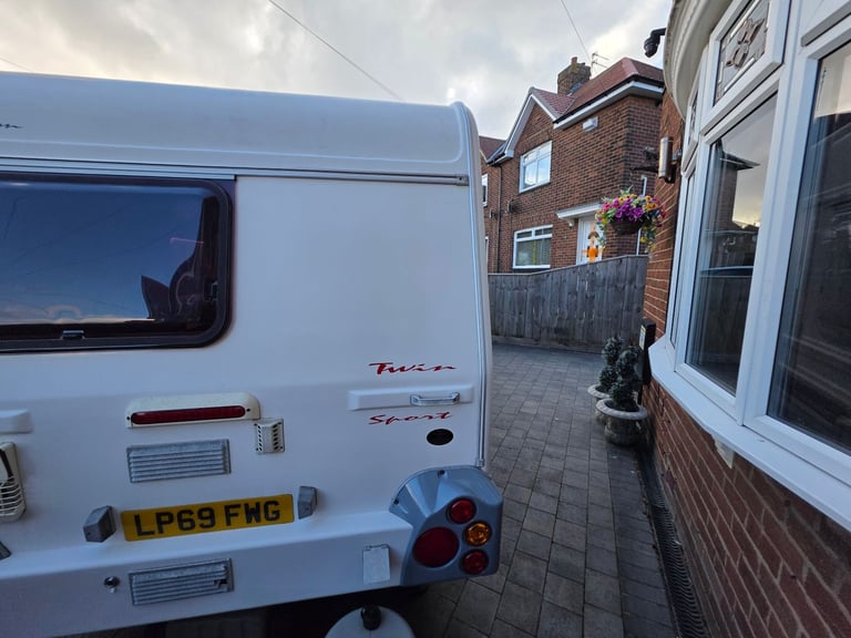 Freedom jetstream twinsport caravan 2014