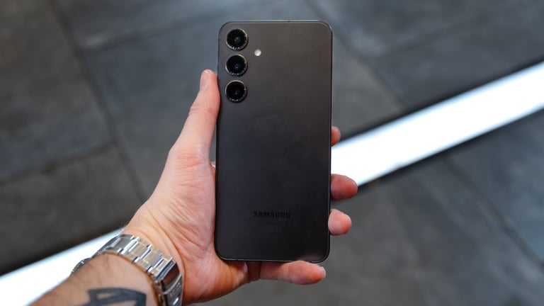 image for Unlocked Like New Used Samsung Galaxy S24 Plus One Year Warranty  