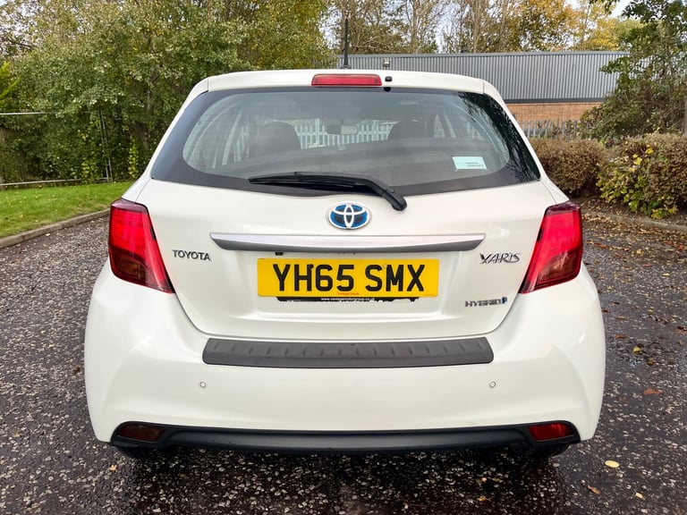 2015 Toyota Yaris 1.5 Hybrid Icon 5dr CVT ULEZ Compliance  HATCHBACK Petrol/Electric Hybrid Autom...