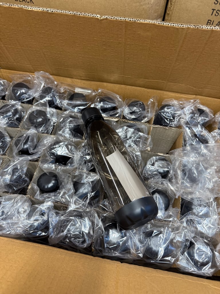 Wholesale Joblot box of 50 brand new 700mL water bottles