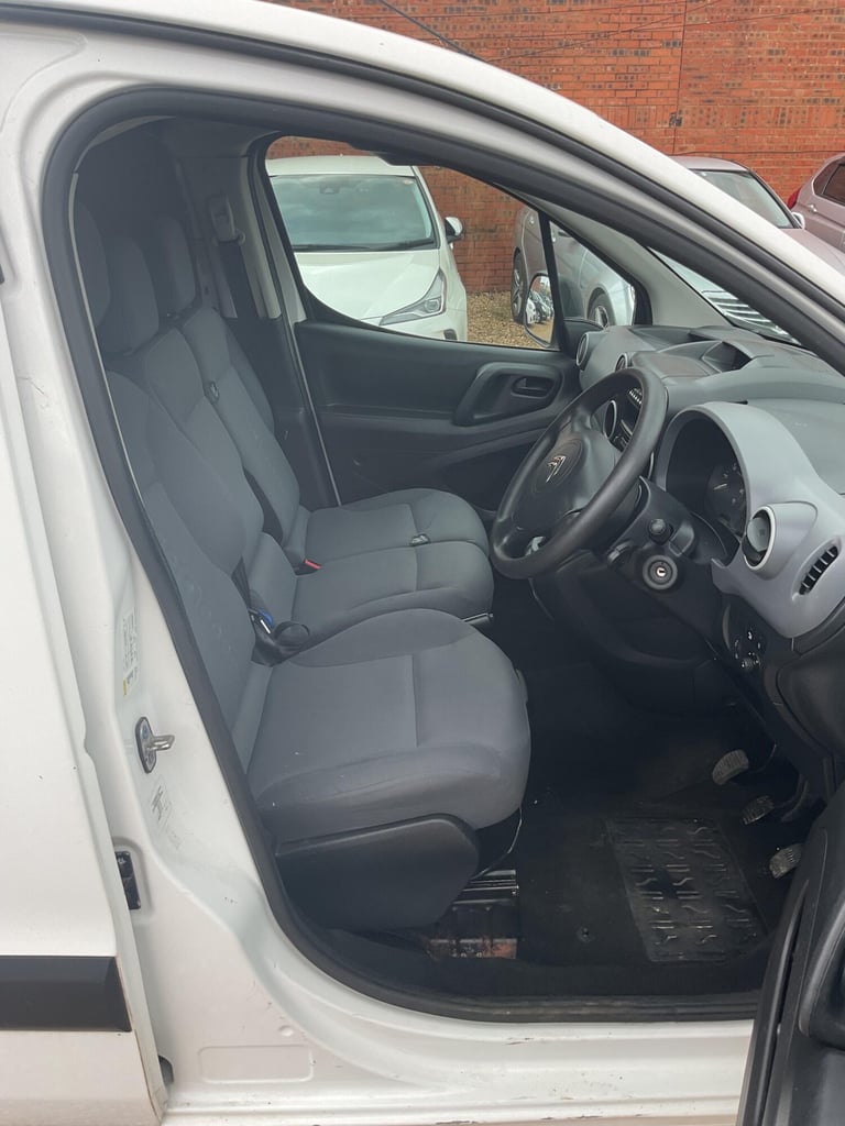 2015 Citroen Berlingo 1.6 HDi 750 LX L2 6dr PANEL VAN Diesel Manual