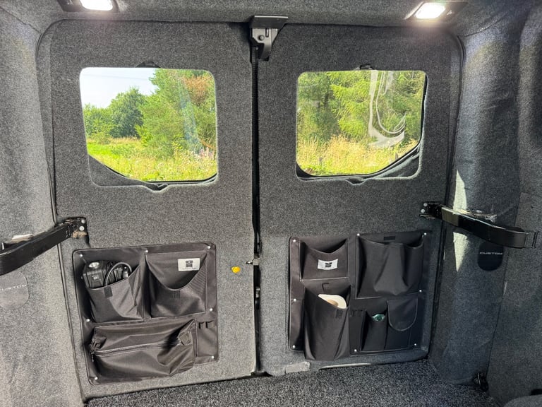 Ford Transit. Custom 2.0 300 Ecoblue Part Camper