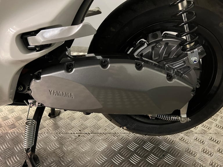 Yamaha Neos 2022 72 Plate Twin Battery  Moped Ride from 16 years / 45 mile range