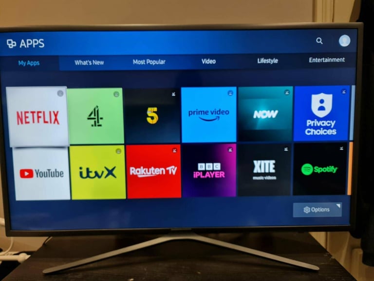 Smart Samsung 40inch TV 