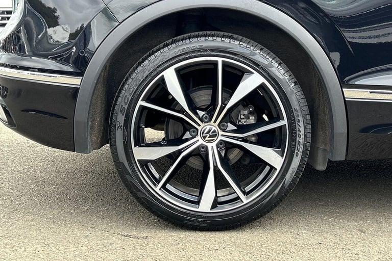 2021 Volkswagen Tiguan 2.0 TDI R-Line 5dr DSG ESTATE Diesel Automatic