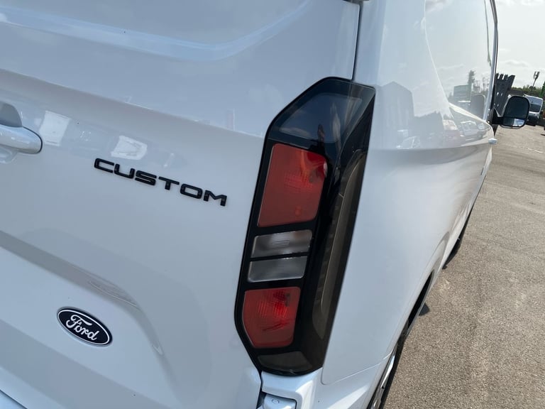 2025 Ford Transit Custom Transit Custom Limited 320 L1 2.0L EcoBlue 136PS FWD 6 Speed Manual Van ...