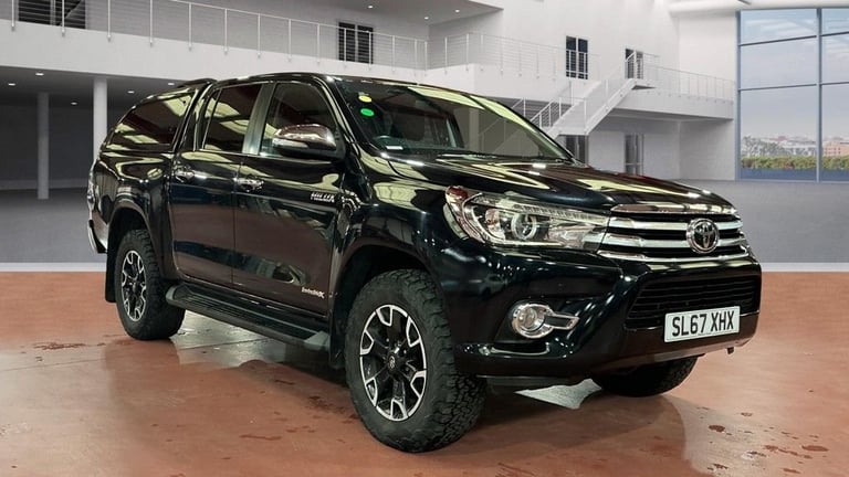 2017 Toyota Hilux Invincible X D/Cab Pick Up 2.4 D-4D PICK UP DIESEL Manual