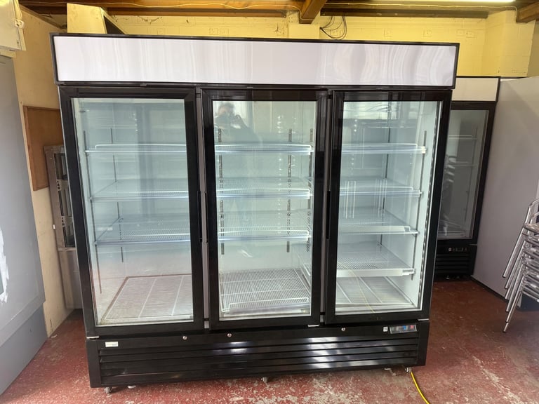 Commercial upright display fridge or freezer display cafe shop supermarket 