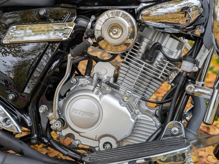 2025 Keeway Superlight 125 SE Gloss Black Only Covered 253 Miles Px Welcome