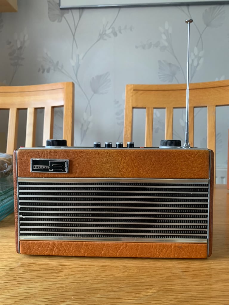 image for Roberts RT22 Vintage Radio