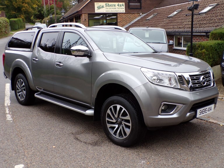 image for 2019 Nissan Navara 2.3 dCi Tekna Pickup Double Cab 4dr Diesel Auto-1 Owner-FSH-Hard top-NO VAT Pi...