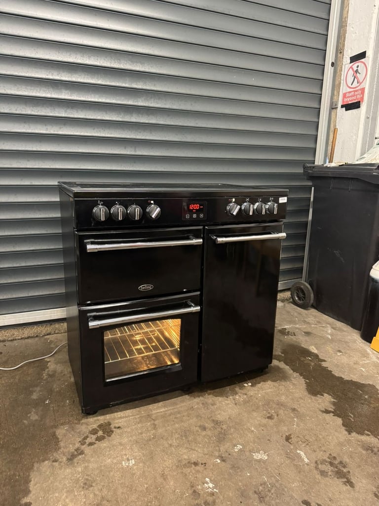 Black Belling Farmhouse 90e cm Range cooker comes with 3 months warranty, Ref:19596